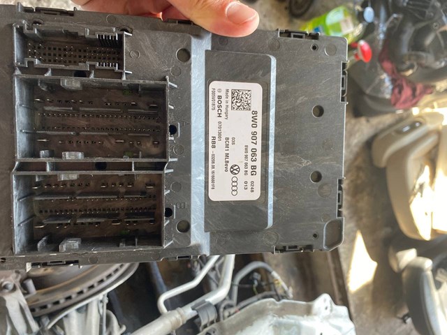 Модуль управління (ЕБУ) бортової мережі 8W0907063BG VAG