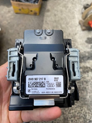 Камера заднього виду 8W0907217B VAG