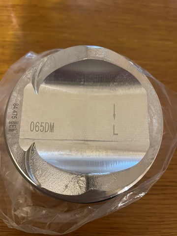 Поршня на 1 циліндр, STD 06E107065DM MARKET (OEM)