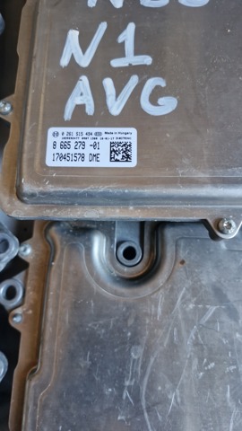 Блок двигуна 12148665279 BMW