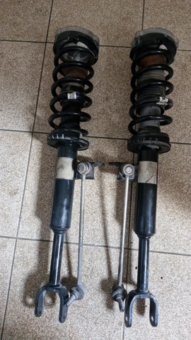 Ліва передня стійка 31316863883 BMW