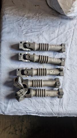 Рульовий кардан нижній 32306788156 BMW