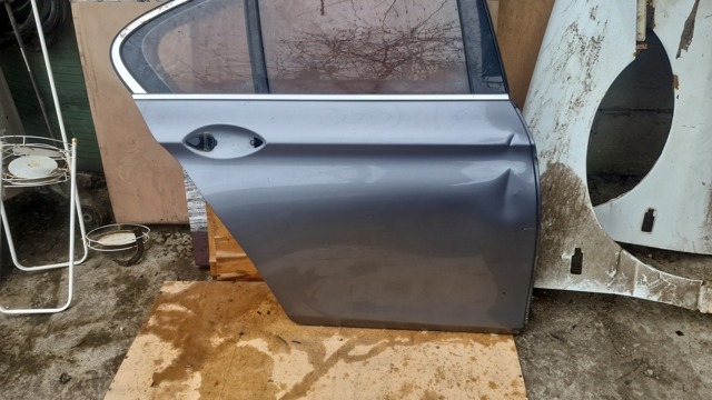 Двері задні в зборі 41007206114 BMW