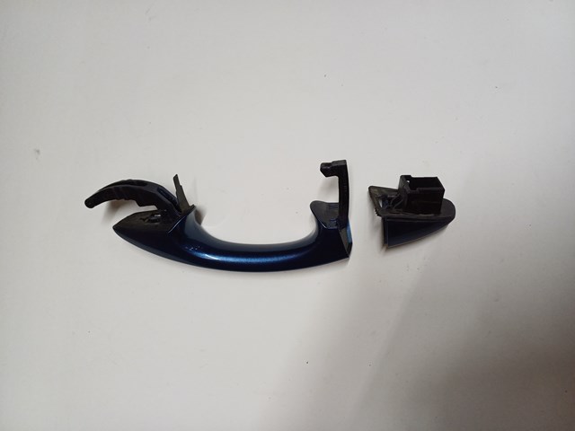 Дверна ручка права пасажирська 5GM837206 VAG