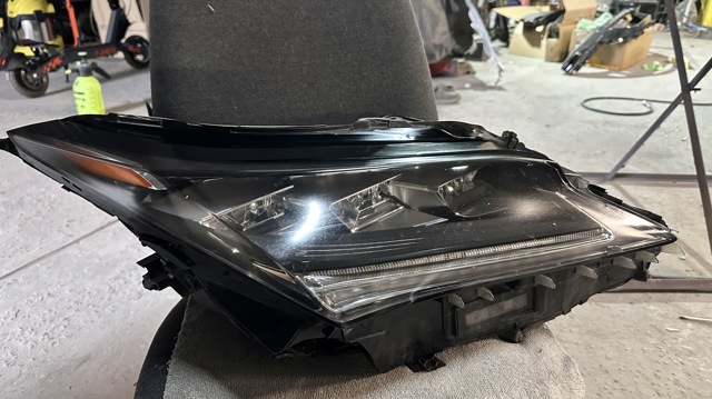 Фара основна права 8114548D40 TOYOTA