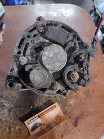 Генератор автомобільний 0120489442 BOSCH