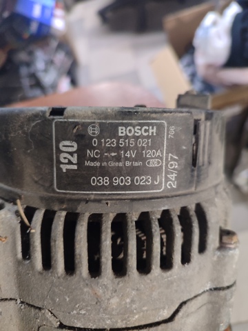 Авто генератор 0123515021 BOSCH