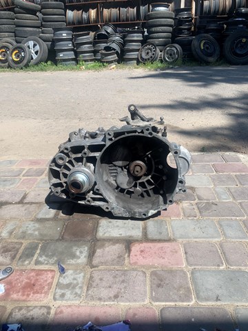 Корпус коробки передач 02N301103 VAG