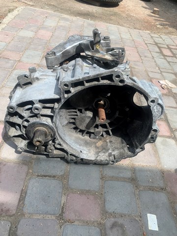 Корпус коробки передач 02Q301103C VAG