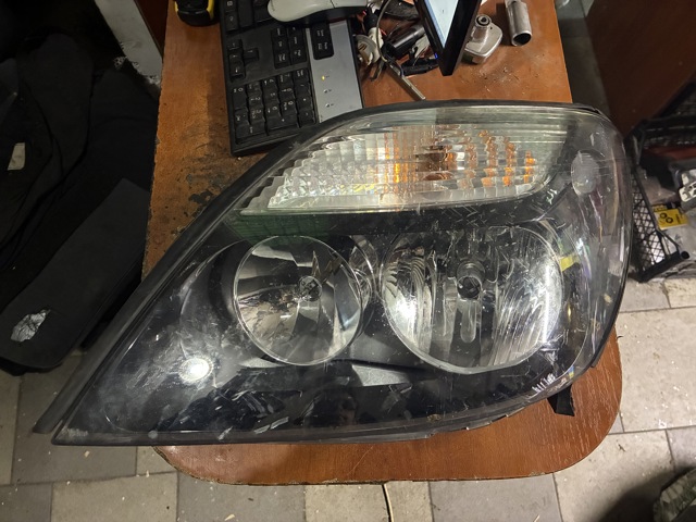 Фара ліва передня 087552 RENAULT