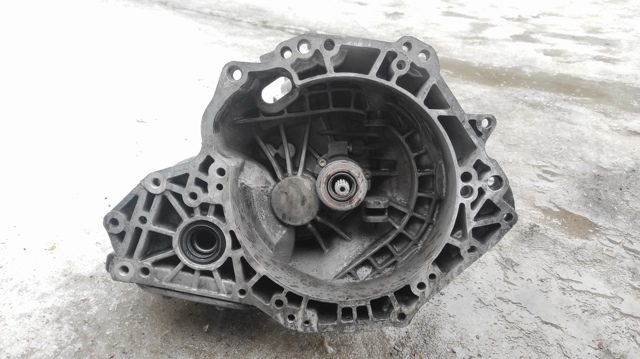 Коробка механіка в зборі 12992510 GM