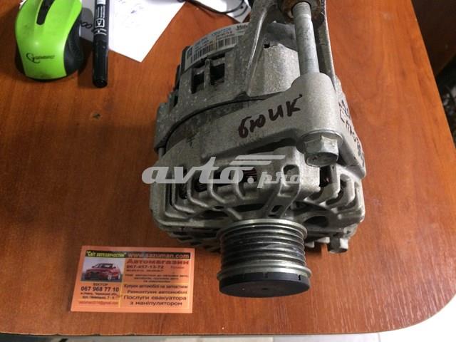 Генератор автомобільний 13597226 GM