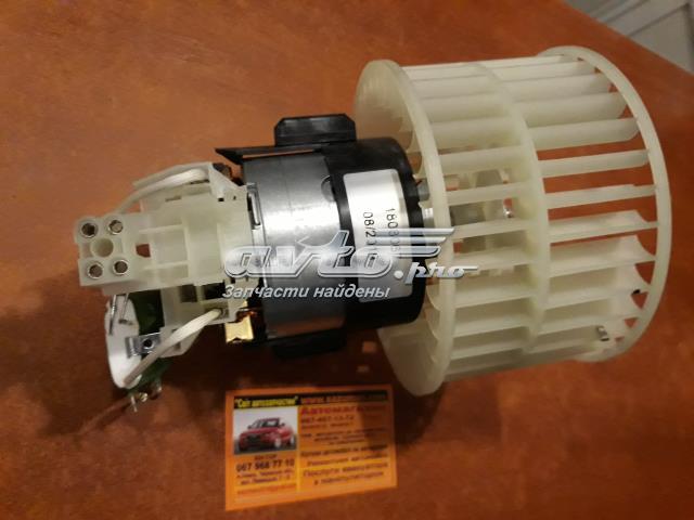 Мотор вентилятора печки (отопителя салона)vectra-a 1988-1995,calibra 1989-1997 1808067