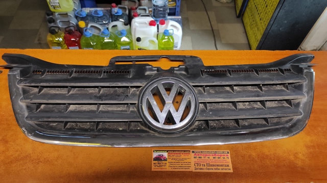 Захисна решітка радіатора 1T0853651 VAG