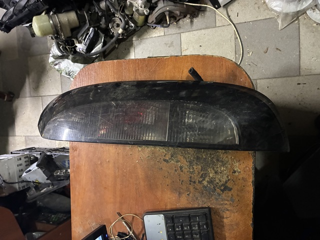 Ліхтар задній правий 24457236 OPEL