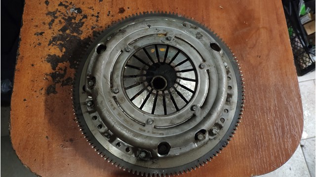 Корзина диска зчеплення 3082000593 SACHS