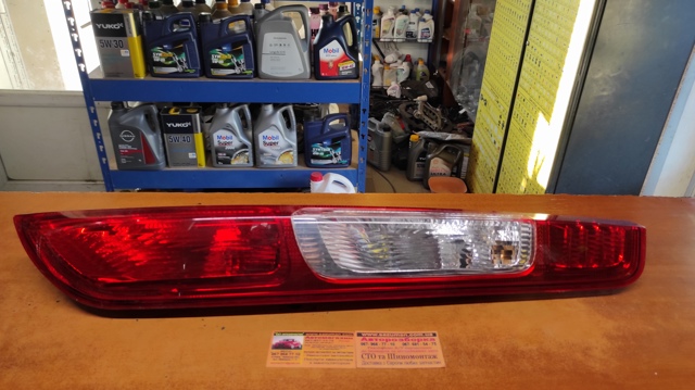 Ліхтар задній правий 4M5113404A FORD