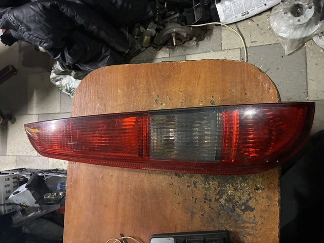 Задня ліва фара 4M5113405F FORD