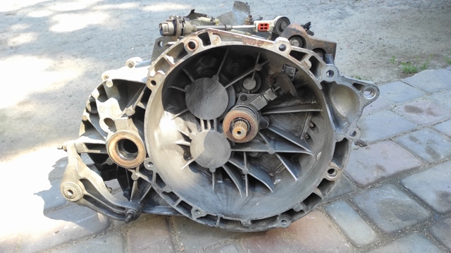 КПП в зборі 4M5R7002CC FORD