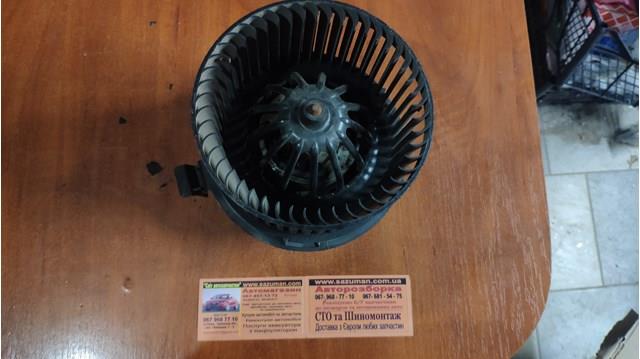 Мотор вентилятора печки (отопителя салона). dacia logan duster, lada largus 6001547487