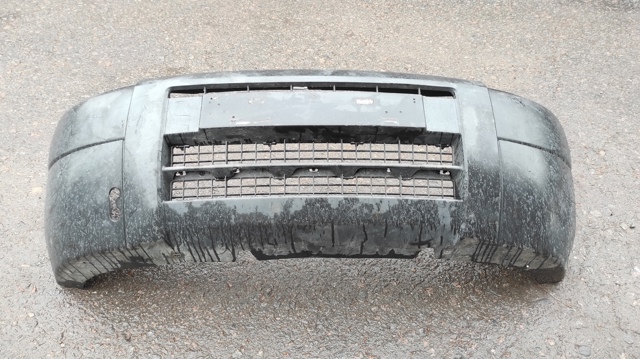 Бампер передній в зборі 7401W7 PEUGEOT