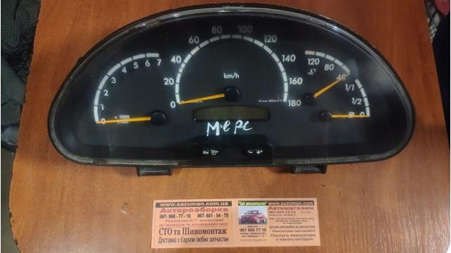 Приладова дошка-щиток приладів A0014464521 MERCEDES