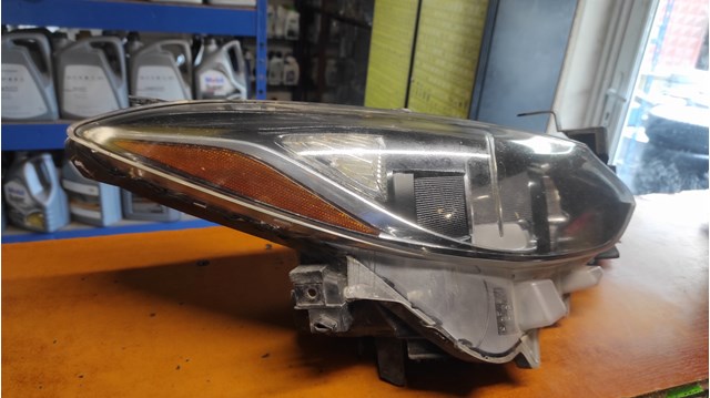 Фара комбінована, передня BJT151030 MAZDA