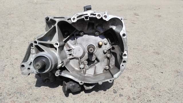 Коробка механіка в зборі JB1513 RENAULT