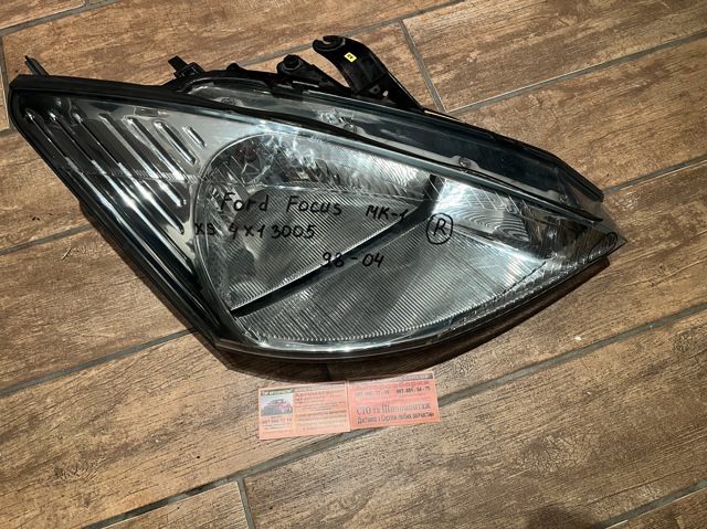 Основна фара - вставка Ford Focus 1