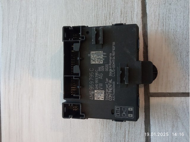 Блок комфорту задніх дверей 4M0959795C VAG