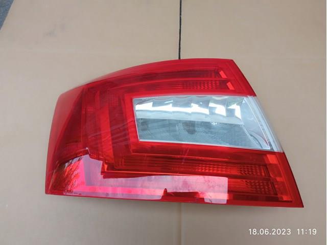 Задня ліва фара 5E5945095 VAG