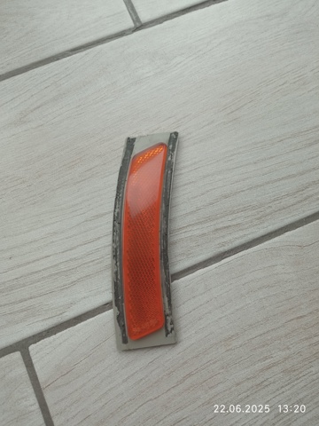 Лівий катафот заднього бампера 7295541 BMW