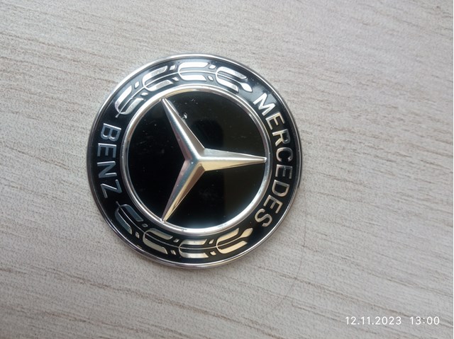 Емблема капота A4478175800 MERCEDES