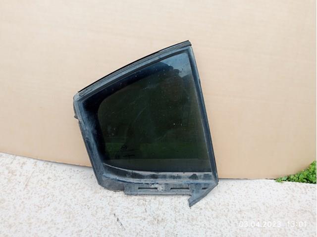 Скло-кватирка двері, задній, правій BHN972661 MAZDA