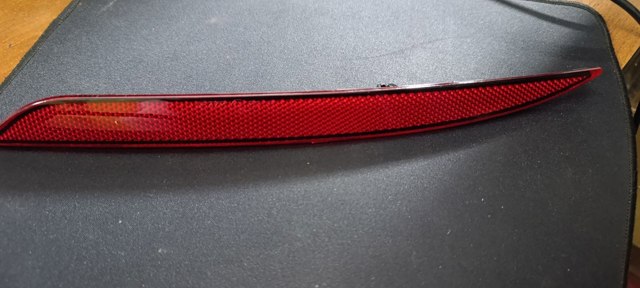 Катафот (відбивач) заднього бампера, лівий 107740600F TESLA