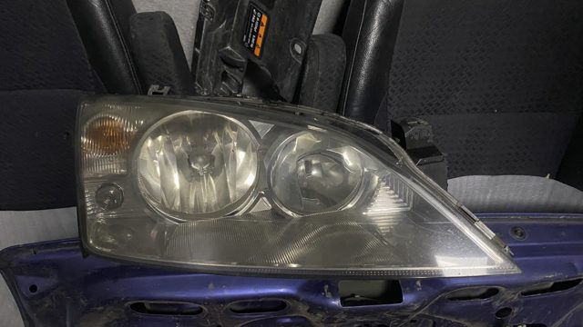 Фара передня права 1305235545 FORD