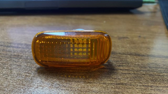 Повторювач повороту в крило 34301S5A013 HONDA