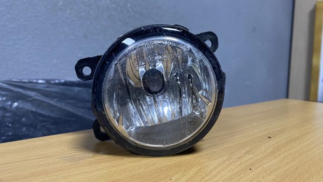 Протитуманки, ліваі, права 68353533AA CHRYSLER