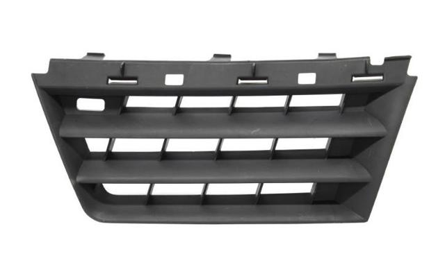 Решітка радіатора Рено Сценік 2