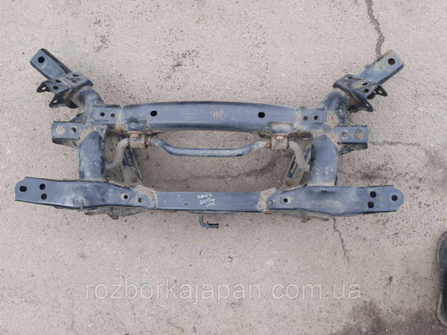 Підрамник задній Тойота Рав 4 III