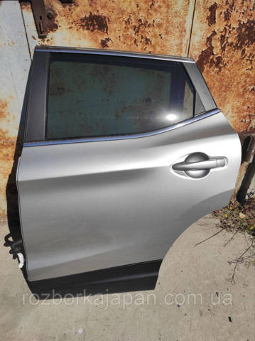 Двері задні H21014EAMA NISSAN