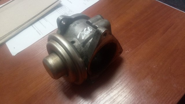 Клапан EGR 038129637D VAG
