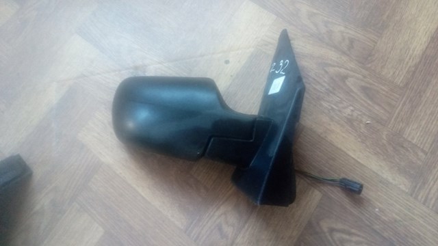 Праве бокове дзеркало 1379884 FORD
