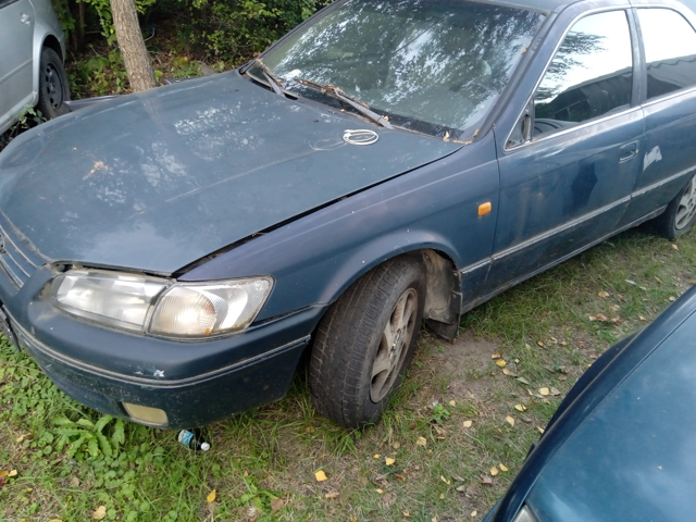 Бічна частина передня ліва 5381233080 TOYOTA