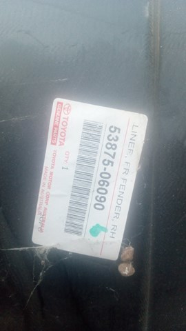 Підкрилки передні праві 5387506090 TOYOTA