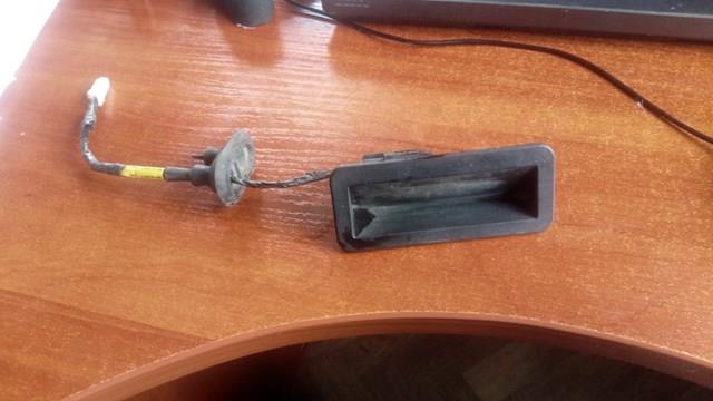 Кнопка приводу замка третіх/ п'ятих дверей 6M5119B514AC FORD