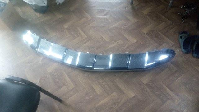 Накладка бампера переднього, центральна A1668857825 MERCEDES