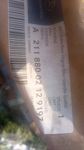 Молдинг переднього бампера, правий A21188002129197 MERCEDES