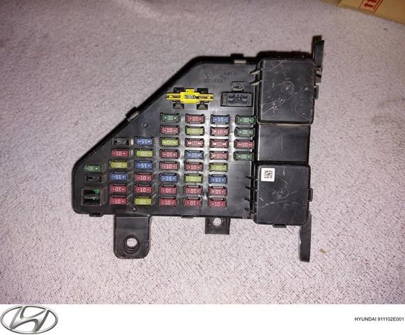 Коробка запобіжників 911102E001 HYUNDAI