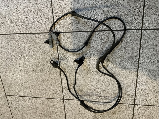 Датчик АБС (ABS) передній 0265007924 BOSCH